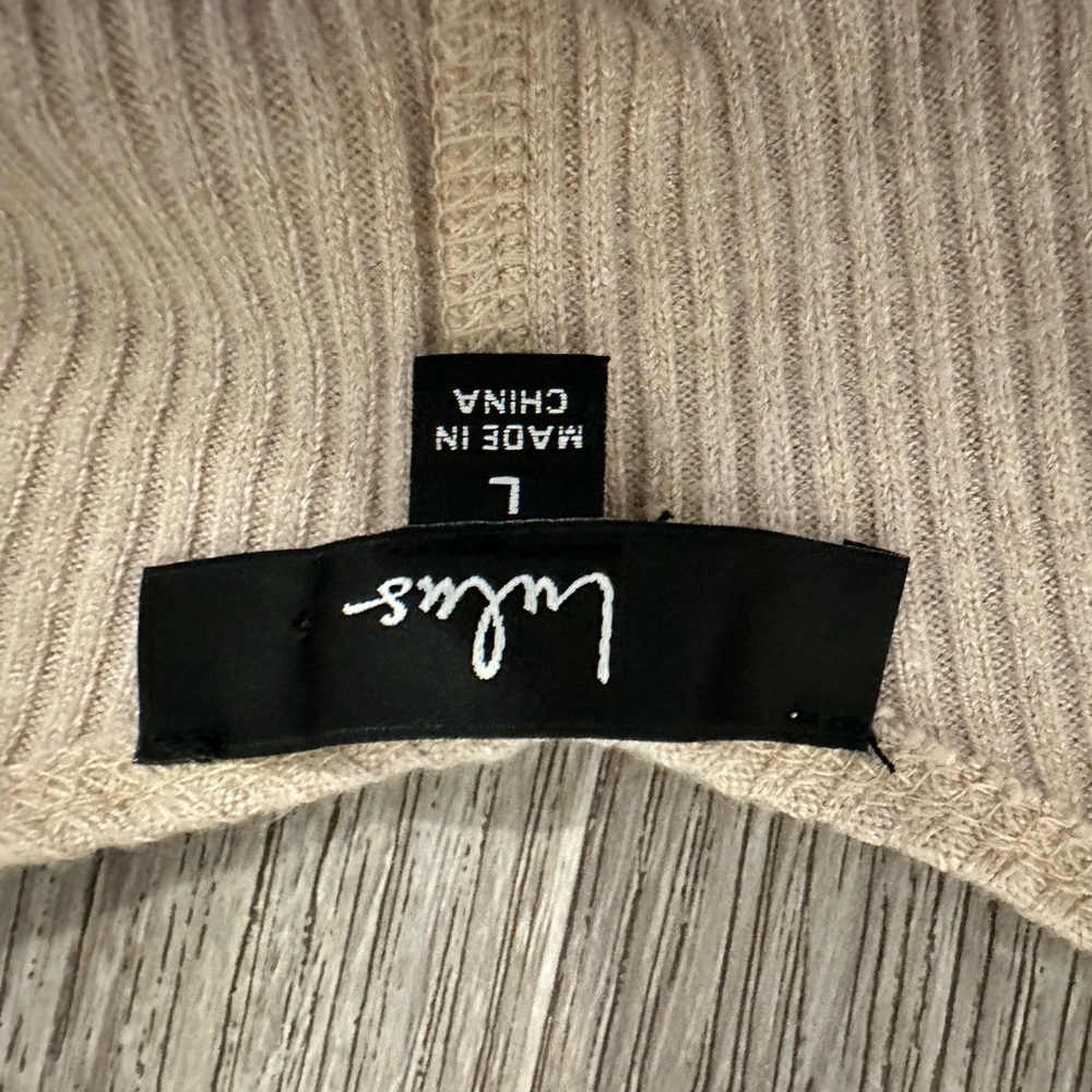 Lulu's Beige Ribbed Button-Down Crop Top - Picture 5 of 5